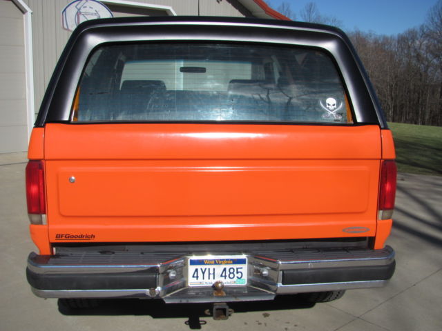 1988 Ford Bronco Custom Sport Utility 2-Door - photo 12