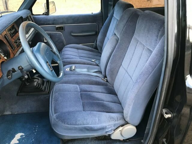 1988 Ford Bronco XLT 4 x4 - photo 12