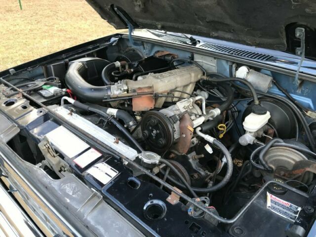 1988 Ford Bronco XLT 4 x4 - photo 7