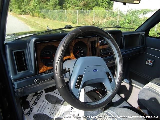 1988 Ford Bronco XLT 4X4 - photo 9