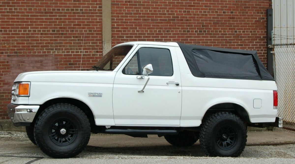 1988 Ford Bronco U100 - photo 3