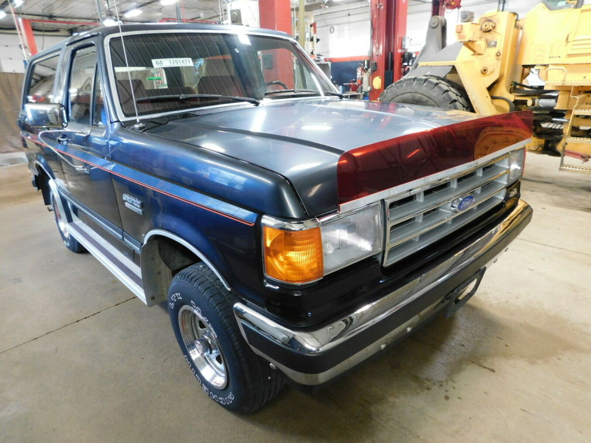 1988 Ford Bronco - photo 2