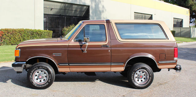 1988 Ford Bronco XLT, One Owner, 100% Rust Free - photo 6