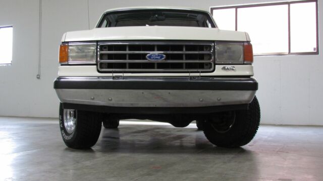 1988 Ford Bronco XLT - photo 4