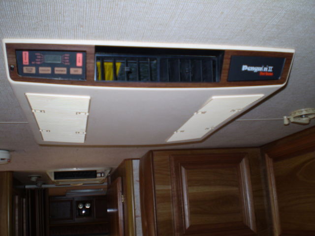 1988 Ford E-Series Van Custom Extended Passenger Van 2-Door - photo 11