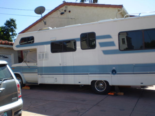 1988 Ford E-Series Van Custom Extended Passenger Van 2-Door - photo 2