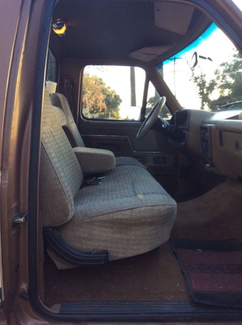 1988 Ford F-150 XLT Lariat - photo 8