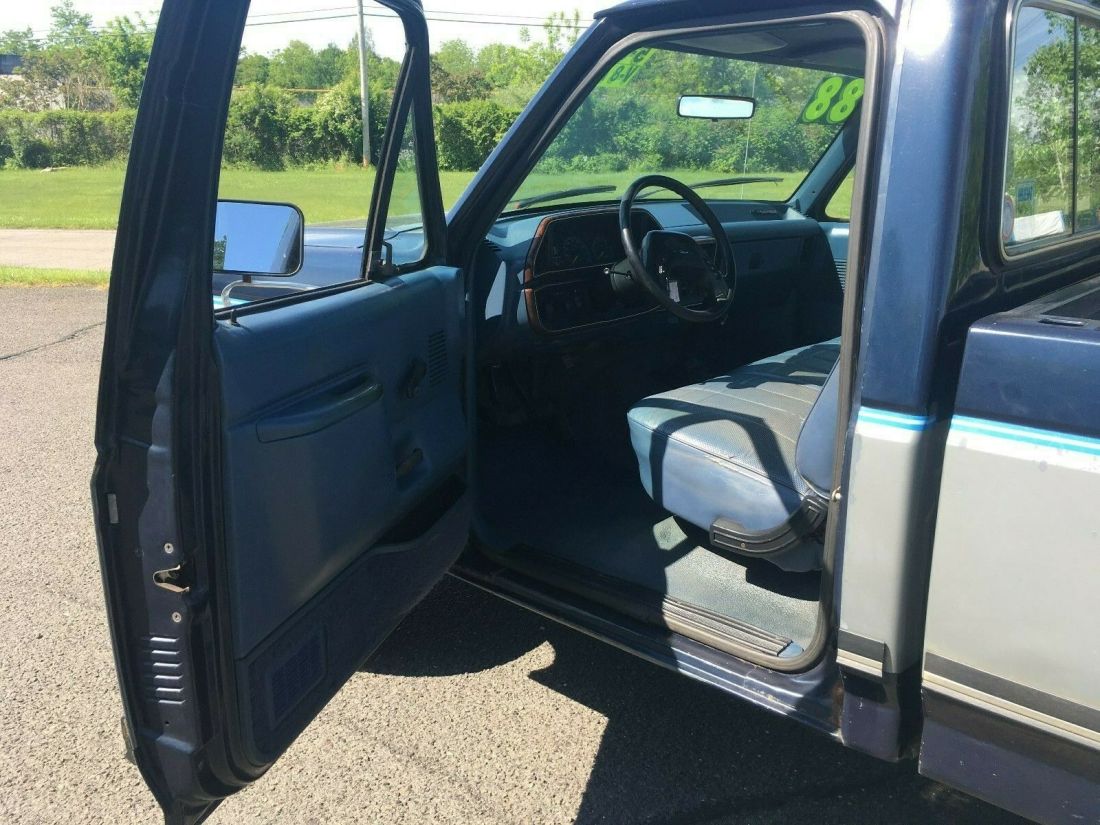 1988 Ford F-250 XL - photo 5