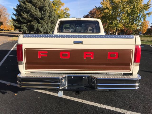 1988 Ford F-250 - photo 11