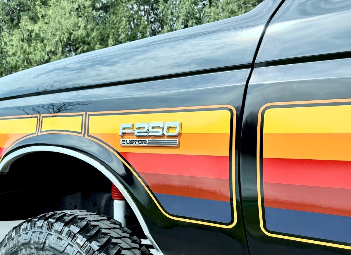 1988 Ford F-250 CUSTOM - photo 11