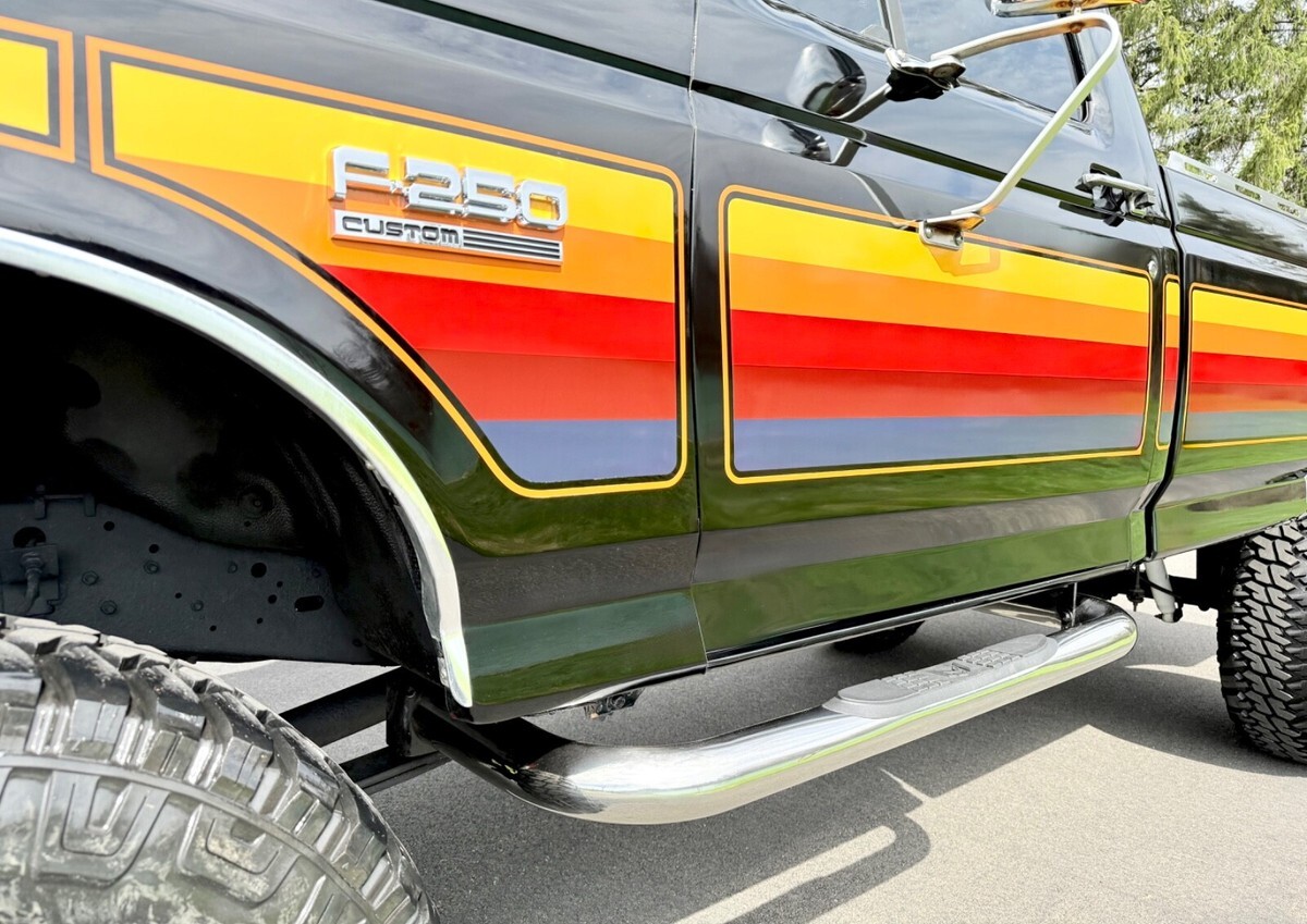 1988 Ford F-250 CUSTOM - photo 12