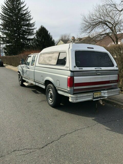 1988 Ford F-250 Lariat - photo 3