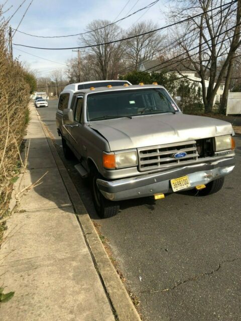 1988 Ford F-250 Lariat - photo 6