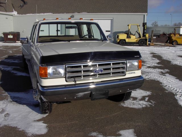 1988 Ford F-350 - photo 12