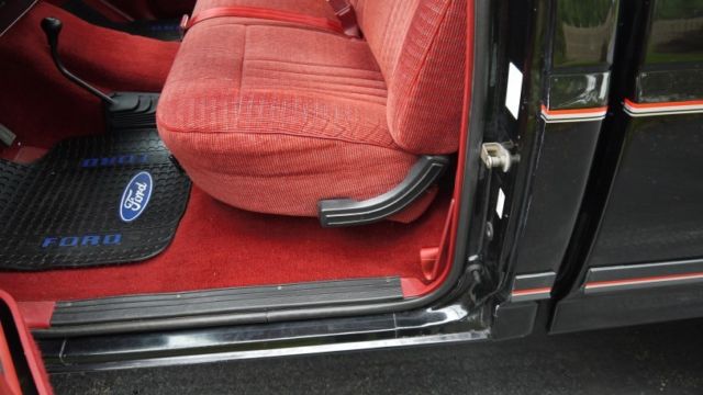 1988 Ford F-150 XLT Lariat - photo 12