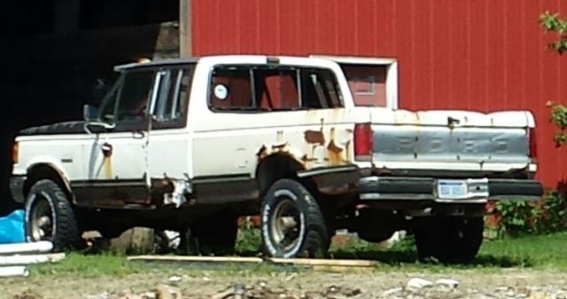 1988 Ford F250 XLT Lariat 4WD extended cab w/351 Windsor 1988 Ford F-250