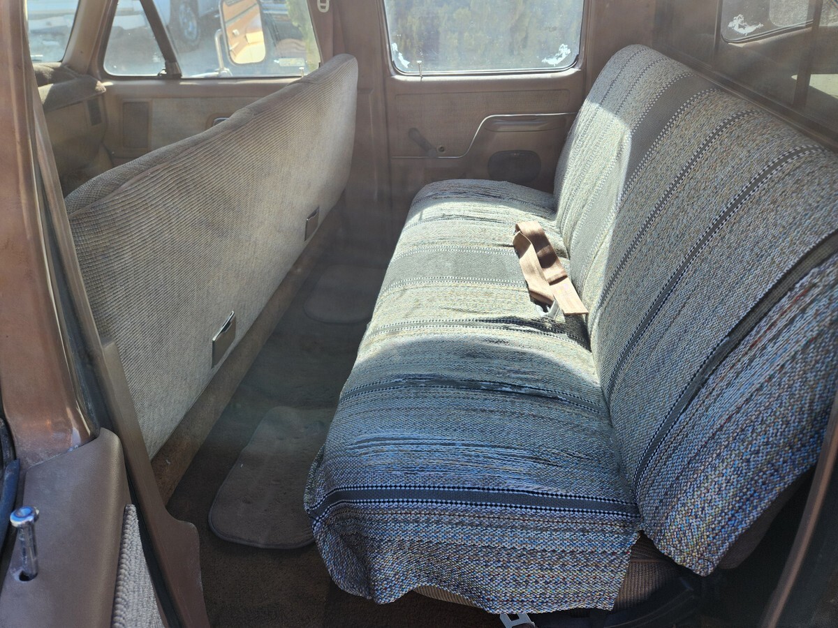1988 Ford F-350 - photo 13