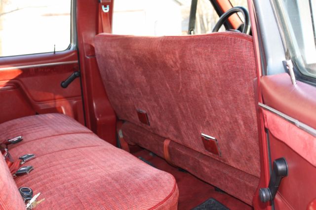 1988 Ford F-350 - photo 11
