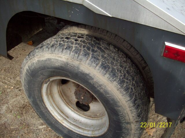 1988 Ford F-350 - photo 10