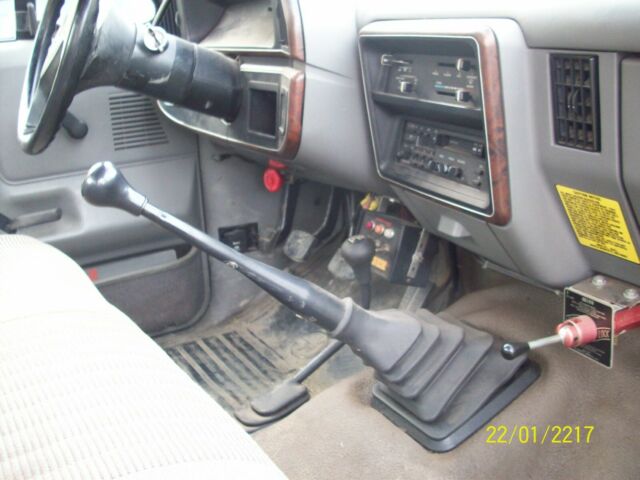 1988 Ford F-350 - photo 6