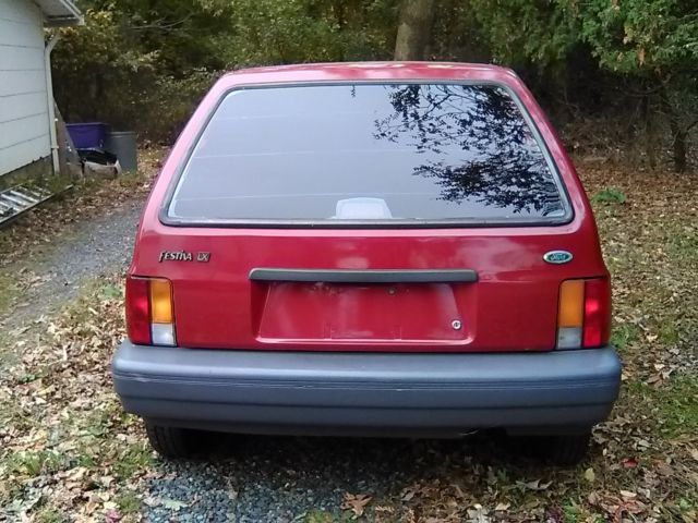 1988 Ford Festiva - photo 5