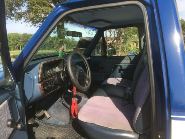 1988 Ford F-150 Lariat - photo 8