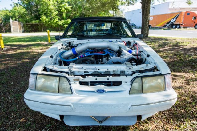 1988 Ford Mustang - photo 2