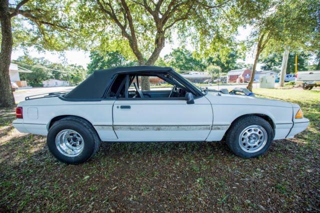 1988 Ford Mustang - photo 4