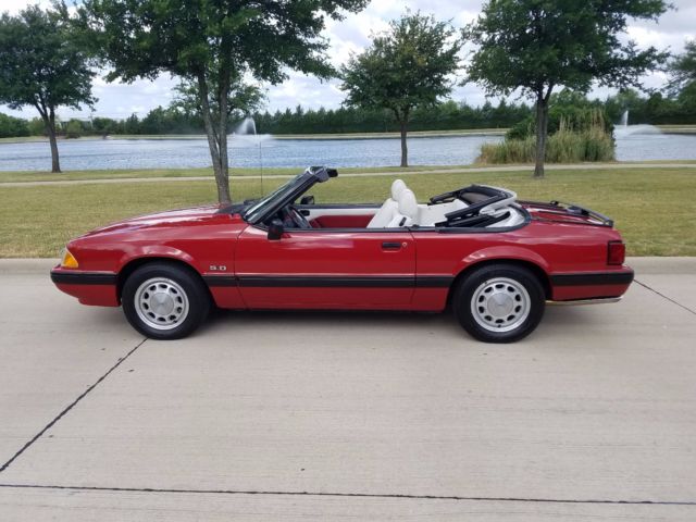 1988 Ford Mustang 5.0 Convertible 5 speed, 24k miles! - photo 4