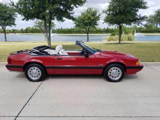 1988 Ford Mustang 5.0 Convertible 5 speed, 24k miles! - photo 5
