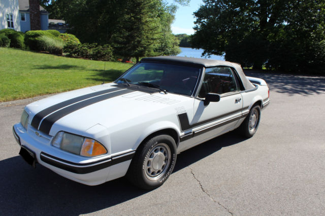 1988 Ford Mustang LX - photo 11