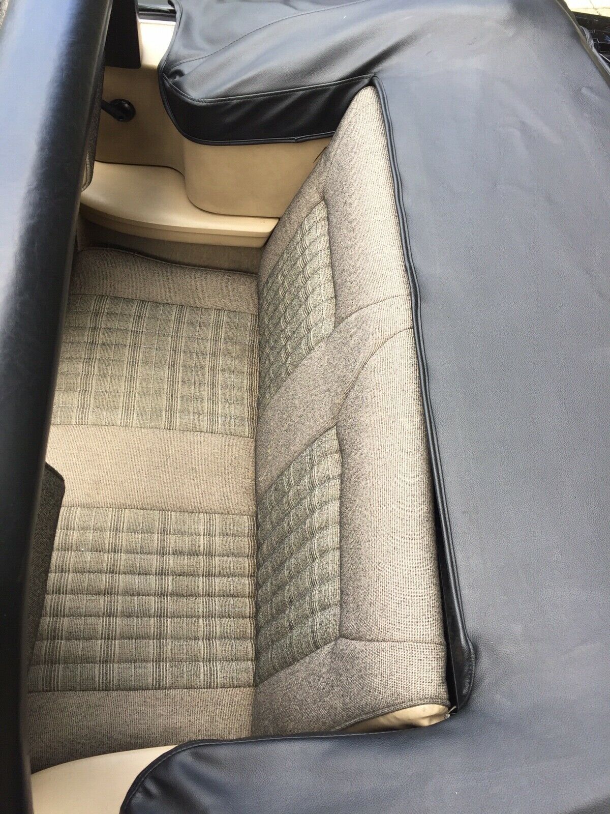 1988 Ford Mustang GT - photo 11