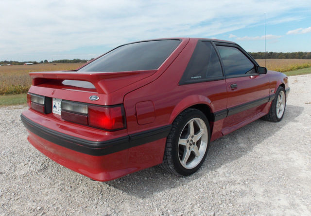 1988 Ford Mustang GT - photo 6