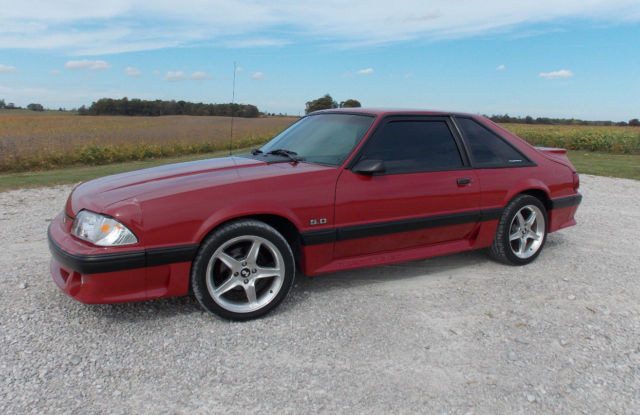 1988 Ford Mustang GT - photo 8