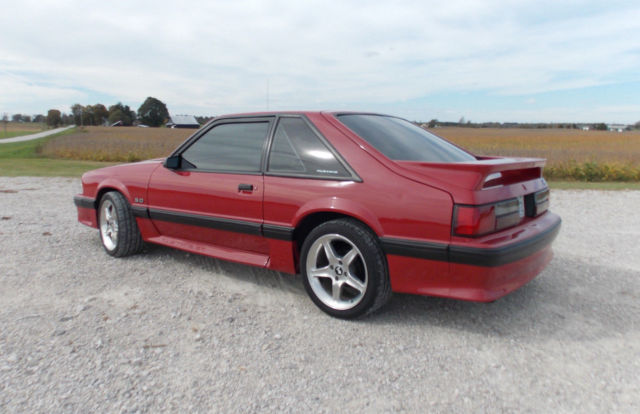 1988 Ford Mustang GT - photo 9