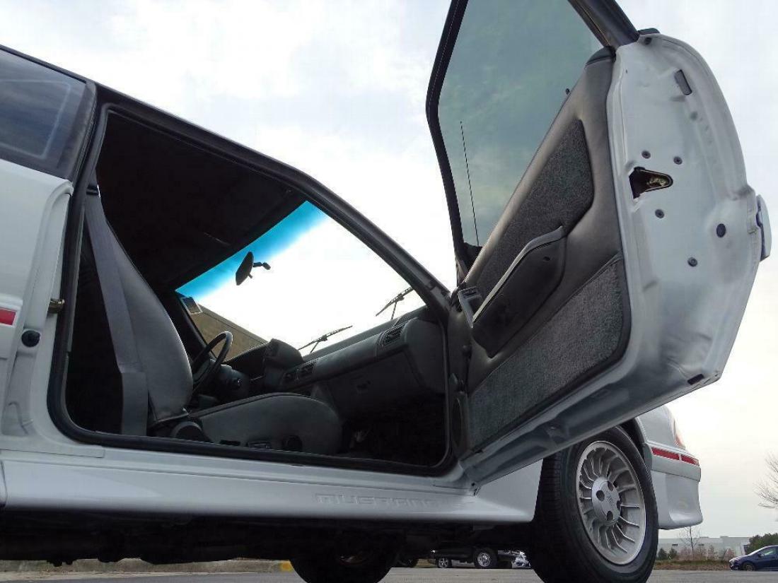 1988 Ford Mustang GT - photo 6