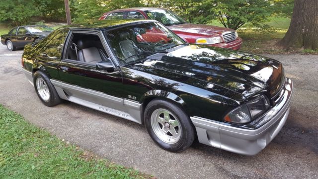 1988 Ford Mustang GT