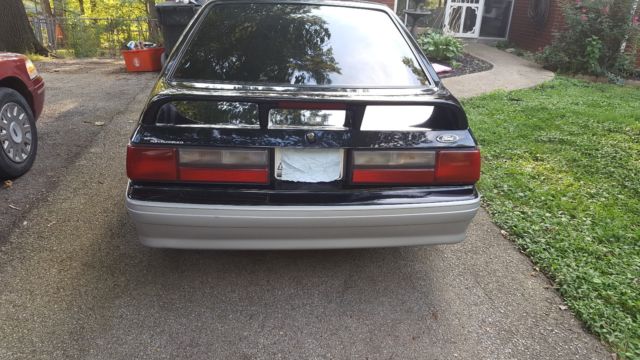 1988 Ford Mustang GT - photo 3