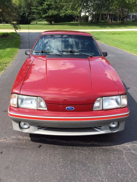 1988 Ford Mustang GT - photo 6