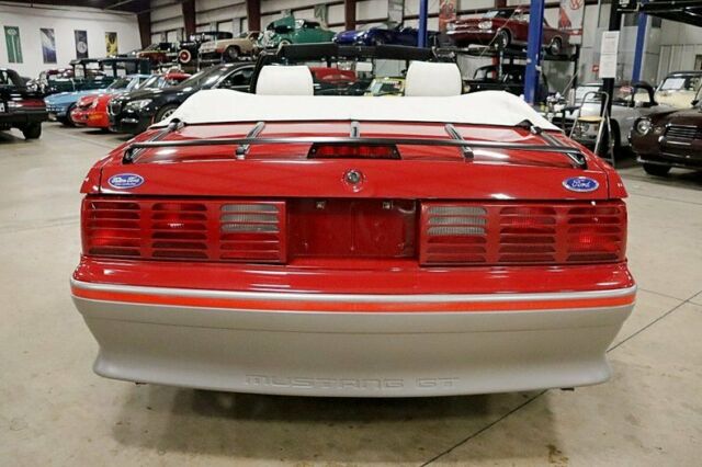 1988 Ford Mustang GT 5.0 - photo 4