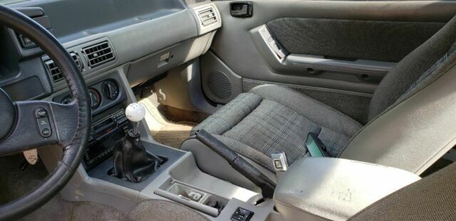 1988 Ford Mustang GT 5.0 3.55 gears 5-spd - photo 12