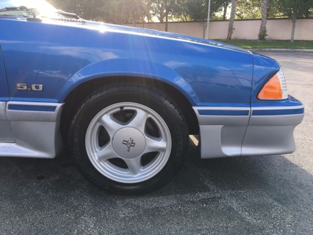 1988 Ford Mustang GT - photo 11