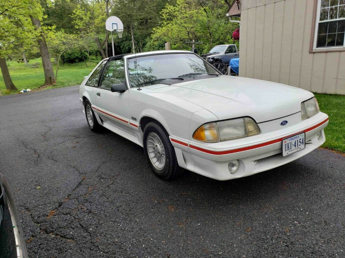 1988 Ford Mustang - photo 3