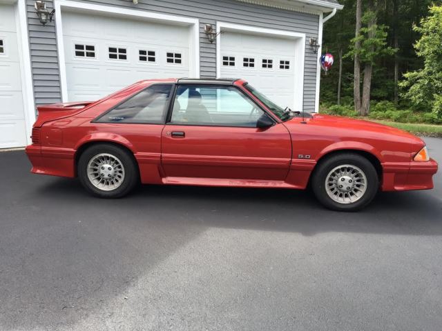1988 Ford Mustang GT - photo 4