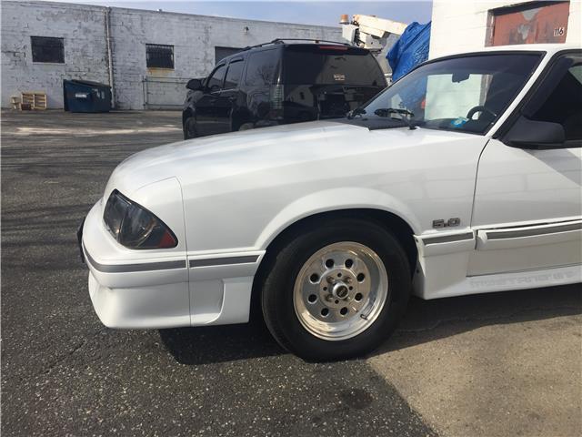 1988 Ford Mustang GT - photo 9
