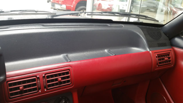 1988 Ford Mustang GT Convertible 2-Door - photo 13