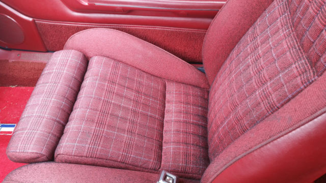 1988 Ford Mustang GT Convertible 2-Door - photo 6