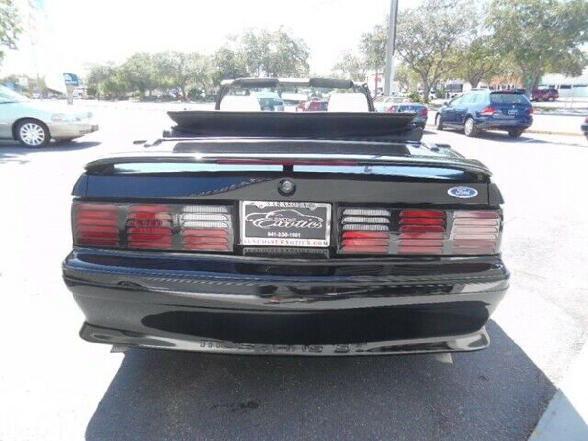 1988 Ford Mustang GT - photo 4