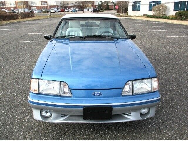 1988 Ford Mustang GT - photo 11