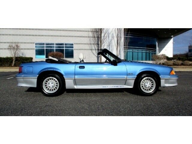 1988 Ford Mustang GT - photo 8